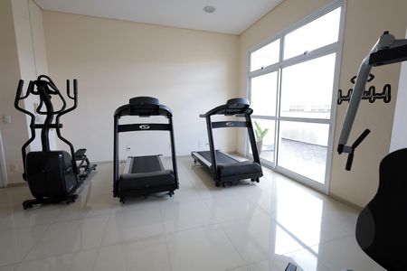 Apartamento à venda com 75m², 2 quartos e 2 vagas Apartamento à venda com 75m², 2 quartos e 2 vagasÁrea comum - Academia