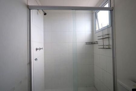 Apartamento à venda com 75m², 2 quartos e 2 vagas Apartamento à venda com 75m², 2 quartos e 2 vagasBanheiro Suíte