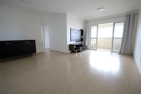 Apartamento à venda com 75m², 2 quartos e 2 vagas Apartamento à venda com 75m², 2 quartos e 2 vagasSala