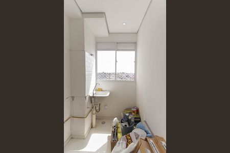 Apartamento para alugar com 44m², 2 quartos e sem vaga Apartamento para alugar com 44m², 2 quartos e sem vagaÁrea de Serviço