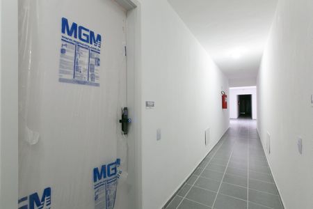 Apartamento para alugar com 44m², 2 quartos e sem vaga Apartamento para alugar com 44m², 2 quartos e sem vagaEntrada
