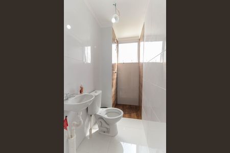 Apartamento para alugar com 44m², 2 quartos e sem vaga Apartamento para alugar com 44m², 2 quartos e sem vagaBanheiro