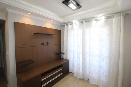 Sala de apartamento para alugar com 2 quartos, 50m² em Vila Taquari, São Paulo