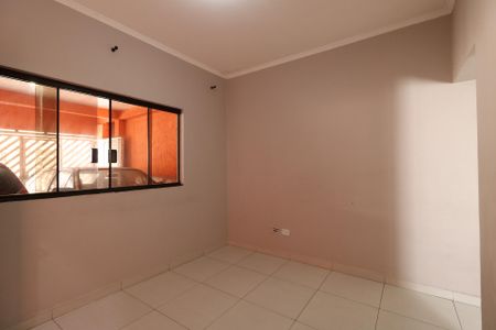 Casa para alugar com 63m², 2 quartos e sem vagaSala