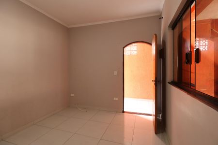 Casa para alugar com 63m², 2 quartos e sem vagaSala