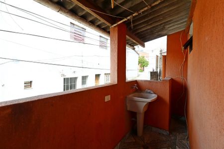 Casa para alugar com 63m², 2 quartos e sem vagaÁrea de Serviço