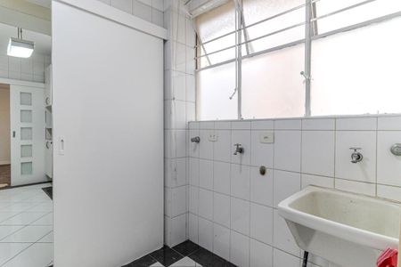 Apartamento para alugar com 155m², 3 quartos e 1 vagaÁrea de Serviço