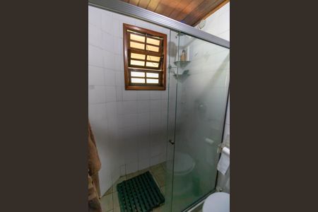 Casa de condomínio à venda com 456m², 6 quartos e 5 vagas Casa de condomínio à venda com 456m², 6 quartos e 5 vagasBanheiro da Suíte 1