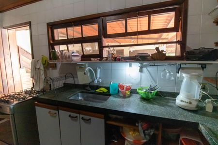 Casa de condomínio à venda com 456m², 6 quartos e 5 vagas Casa de condomínio à venda com 456m², 6 quartos e 5 vagasCozinha