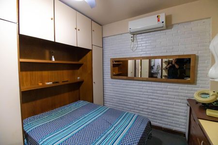 Casa de condomínio à venda com 456m², 6 quartos e 5 vagas Casa de condomínio à venda com 456m², 6 quartos e 5 vagasSuíte 1