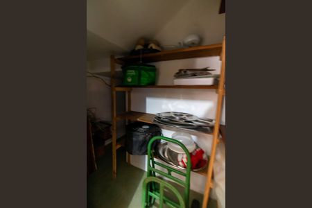 Casa de condomínio à venda com 456m², 6 quartos e 5 vagas Casa de condomínio à venda com 456m², 6 quartos e 5 vagasCasa 2 Despensa