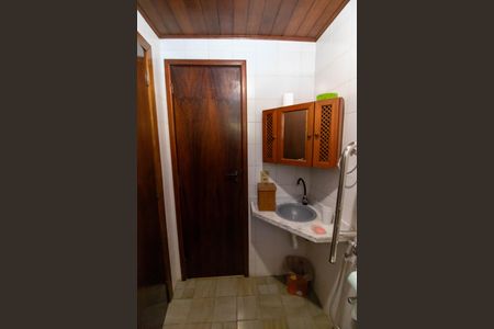 Casa de condomínio à venda com 456m², 6 quartos e 5 vagas Casa de condomínio à venda com 456m², 6 quartos e 5 vagasCasa 2 Banheiro da Suíte 1