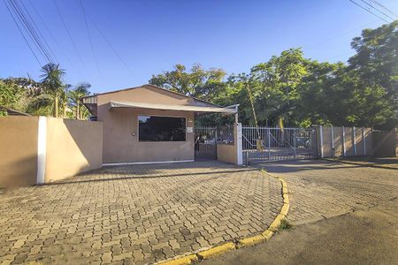 Apartamento para alugar com 58m², 2 quartos e 1 vaga Apartamento para alugar com 58m², 2 quartos e 1 vagaFachada