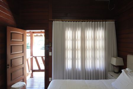 Casa à venda com 370m², 5 quartos e 8 vagasQuarto 1