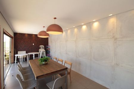 Casa à venda com 370m², 5 quartos e 8 vagasCopa 2