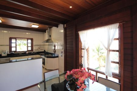 Casa à venda com 370m², 5 quartos e 8 vagasCopa