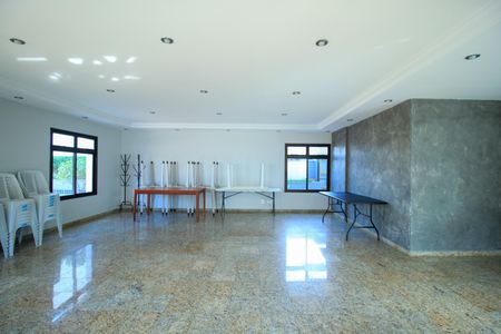 Apartamento à venda com 124m², 4 quartos e 1 vagaÁrea comum