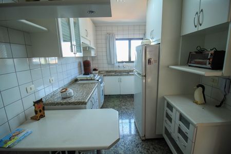 Apartamento à venda com 124m², 4 quartos e 1 vagaCozinha