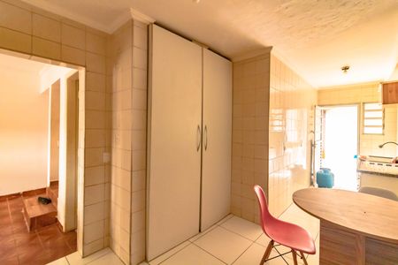 Casa para alugar com 150m², 3 quartos e 2 vagas Casa para alugar com 150m², 3 quartos e 2 vagasCozinha
