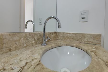 Apartamento à venda com 41m², 2 quartos e 1 vagaBanheiro