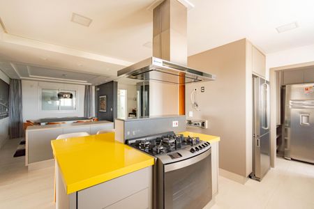 Apartamento à venda com 153m², 2 quartos e 2 vagasCozinha