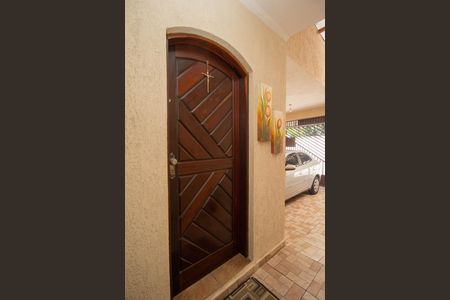 Casa à venda com 180m², 2 quartos e 2 vagasHall de Entrada