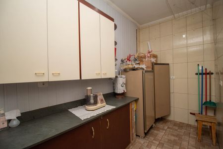 Casa à venda com 180m², 2 quartos e 2 vagasÁrea de Serviço