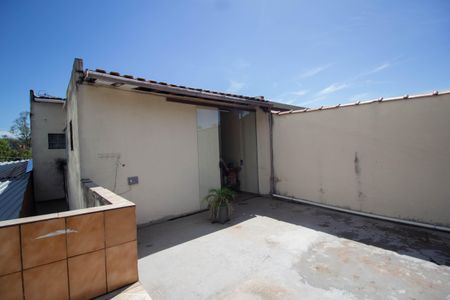 Casa à venda com 180m², 2 quartos e 2 vagasTerraço