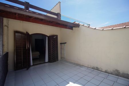 Casa à venda com 180m², 2 quartos e 2 vagasVaranda Quarto 1 