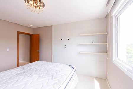 Apartamento à venda com 199m², 3 quartos e 2 vagas Apartamento à venda com 199m², 3 quartos e 2 vagasQuarto 1