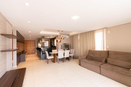 Apartamento à venda com 199m², 3 quartos e 2 vagas Apartamento à venda com 199m², 3 quartos e 2 vagasSala
