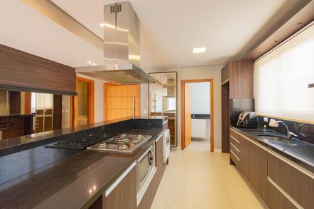 Apartamento à venda com 199m², 3 quartos e 2 vagas Apartamento à venda com 199m², 3 quartos e 2 vagasCozinha