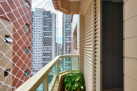 Apartamento para alugar com 90m², 3 quartos e 1 vagaSacada do quarto 