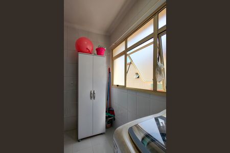 Apartamento para alugar com 90m², 3 quartos e 1 vagaÁrea de Serviço