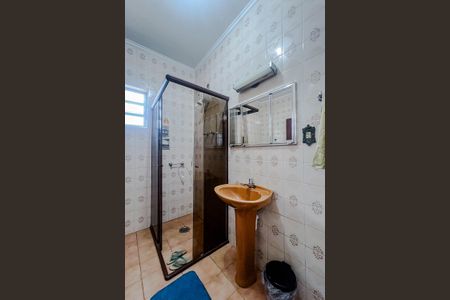 Casa à venda com 150m², 1 quarto e 2 vagasBanheiro