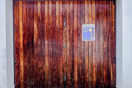 Casa à venda com 150m², 1 quarto e 2 vagasFachada - Plaquinha