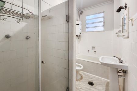 Apartamento para alugar com 128m², 3 quartos e 1 vagaBanheiro 