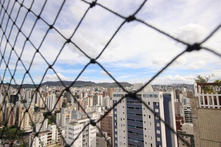 Apartamento à venda com 280m², 4 quartos e 4 vagasSala - Vista