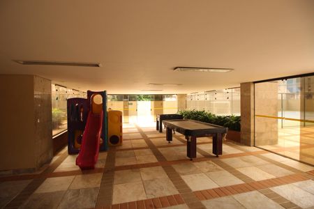 Apartamento à venda com 280m², 4 quartos e 4 vagasÁrea comum