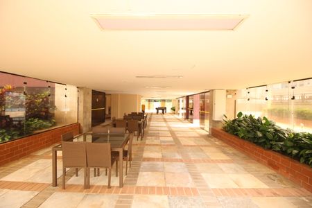 Apartamento à venda com 280m², 4 quartos e 4 vagasÁrea comum