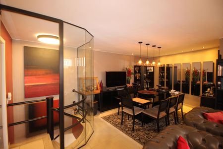 Apartamento à venda com 280m², 4 quartos e 4 vagasCopa