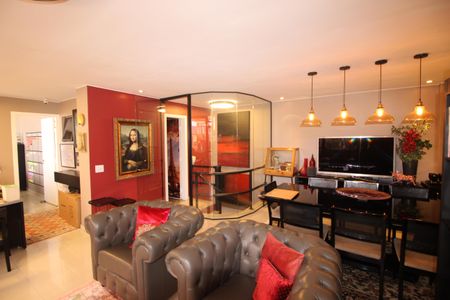 Apartamento à venda com 280m², 4 quartos e 4 vagasCopa