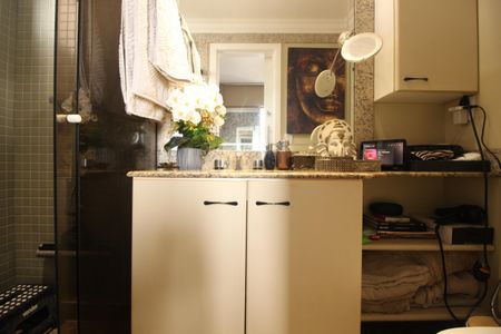 Apartamento à venda com 280m², 4 quartos e 4 vagasSuíte 1 - Banheiro