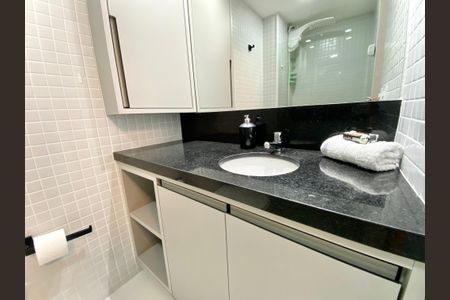 Apartamento para alugar com 30m², 1 quarto e sem vagaBanheiro