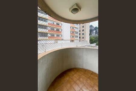 Apartamento à venda com 80m², 2 quartos e sem vagaVaranda