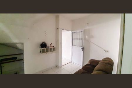 Casa para alugar com 48m², 2 quartos e 1 vaga Casa para alugar com 48m², 2 quartos e 1 vagaSala