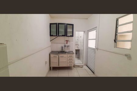 Casa para alugar com 48m², 2 quartos e 1 vaga Casa para alugar com 48m², 2 quartos e 1 vagaCozinha