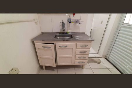 Casa para alugar com 48m², 2 quartos e 1 vaga Casa para alugar com 48m², 2 quartos e 1 vagaCozinha