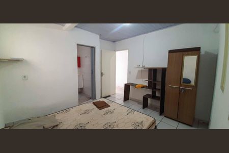 Casa para alugar com 50m², 2 quartos e 1 vaga Casa para alugar com 50m², 2 quartos e 1 vagaSuíte