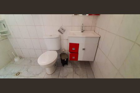 Casa para alugar com 50m², 2 quartos e 1 vaga Casa para alugar com 50m², 2 quartos e 1 vagaBanheiro da Suíte